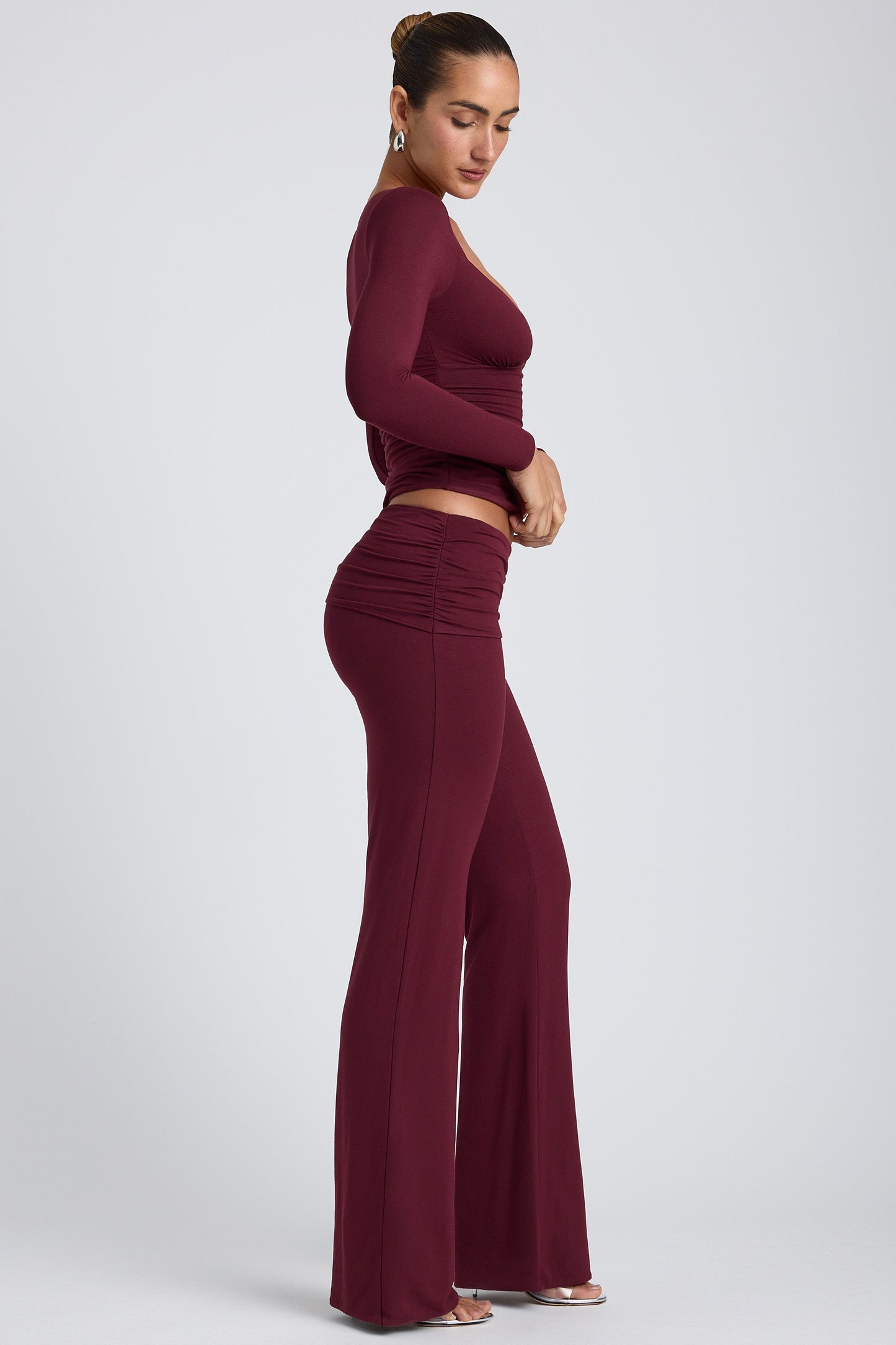 Modal Mid-Rise Straight-Leg Trousers in Plum