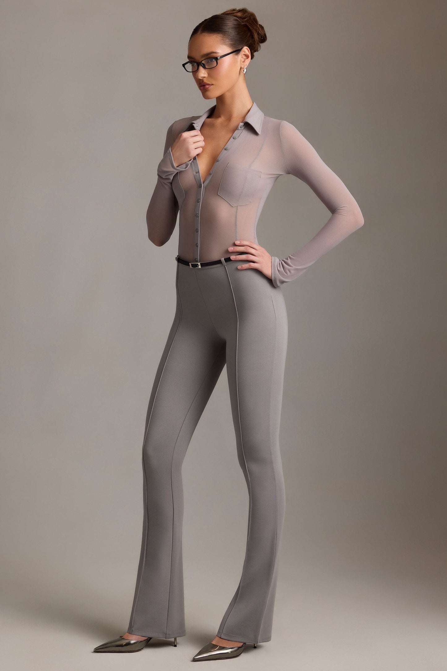 Low-Rise Flared Trousers in Grey