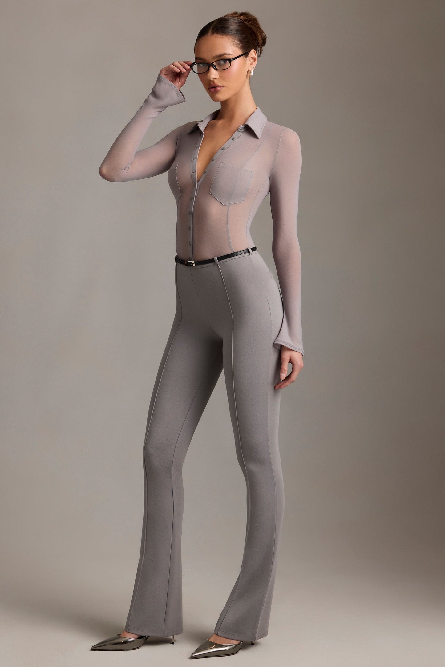 Low-Rise Flared Trousers in Grey