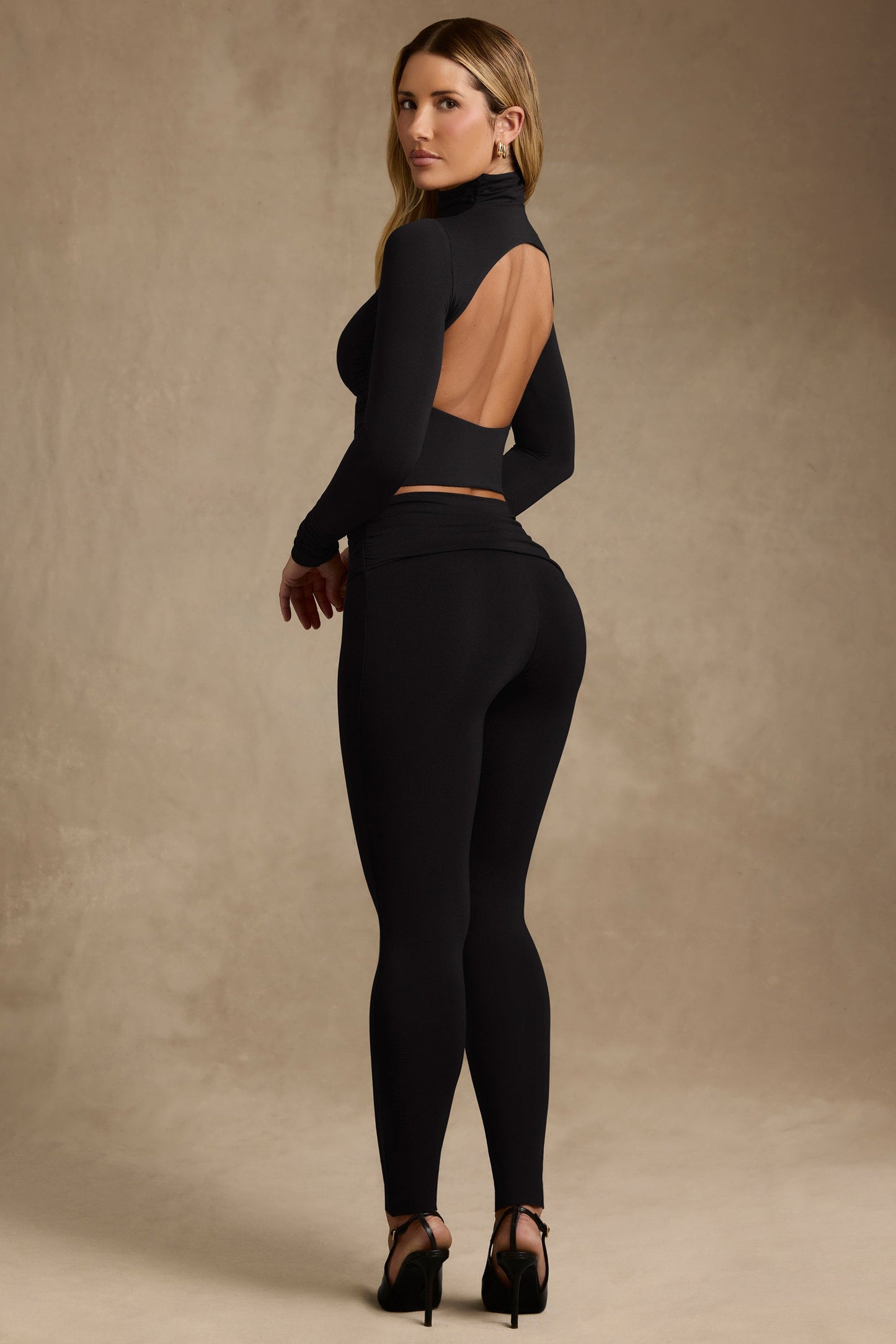 Modal Ruched Mid-Rise Leggings in Black